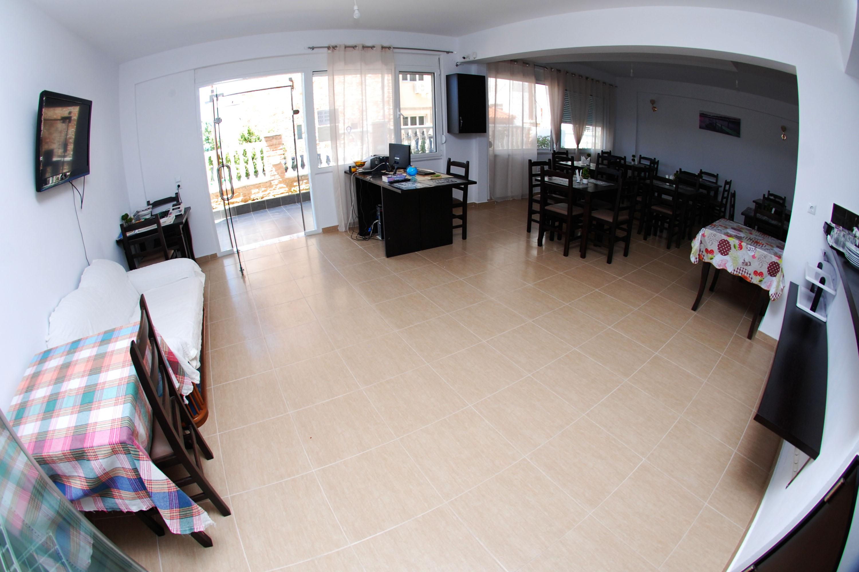 Apartments & Hotel Eleanna Sarandë Eksteriør bilde