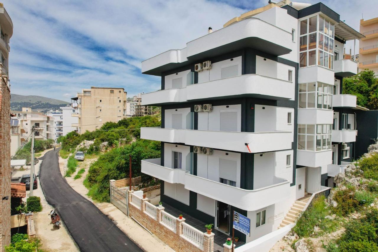 Apartments & Hotel Eleanna Sarandë Eksteriør bilde