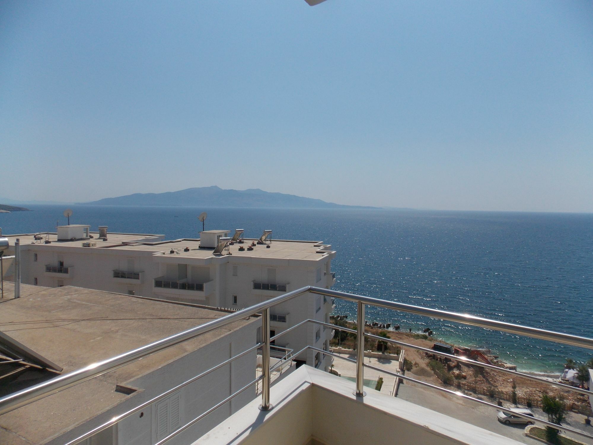 Apartments & Hotel Eleanna Sarandë Eksteriør bilde